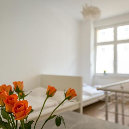 Newton-Appartement Mit 3 Schlafzimmern Berlin Ngoại thất bức ảnh