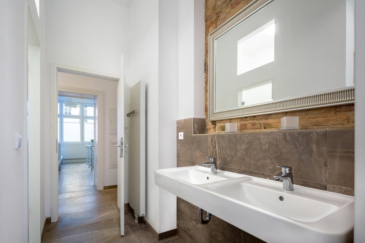 Newton-Appartement Mit 3 Schlafzimmern Berlin Ngoại thất bức ảnh